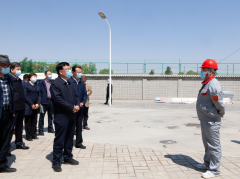 <b>自治區(qū)政協(xié)副主席一行赴燃熱公司 一號高壓調壓</b>